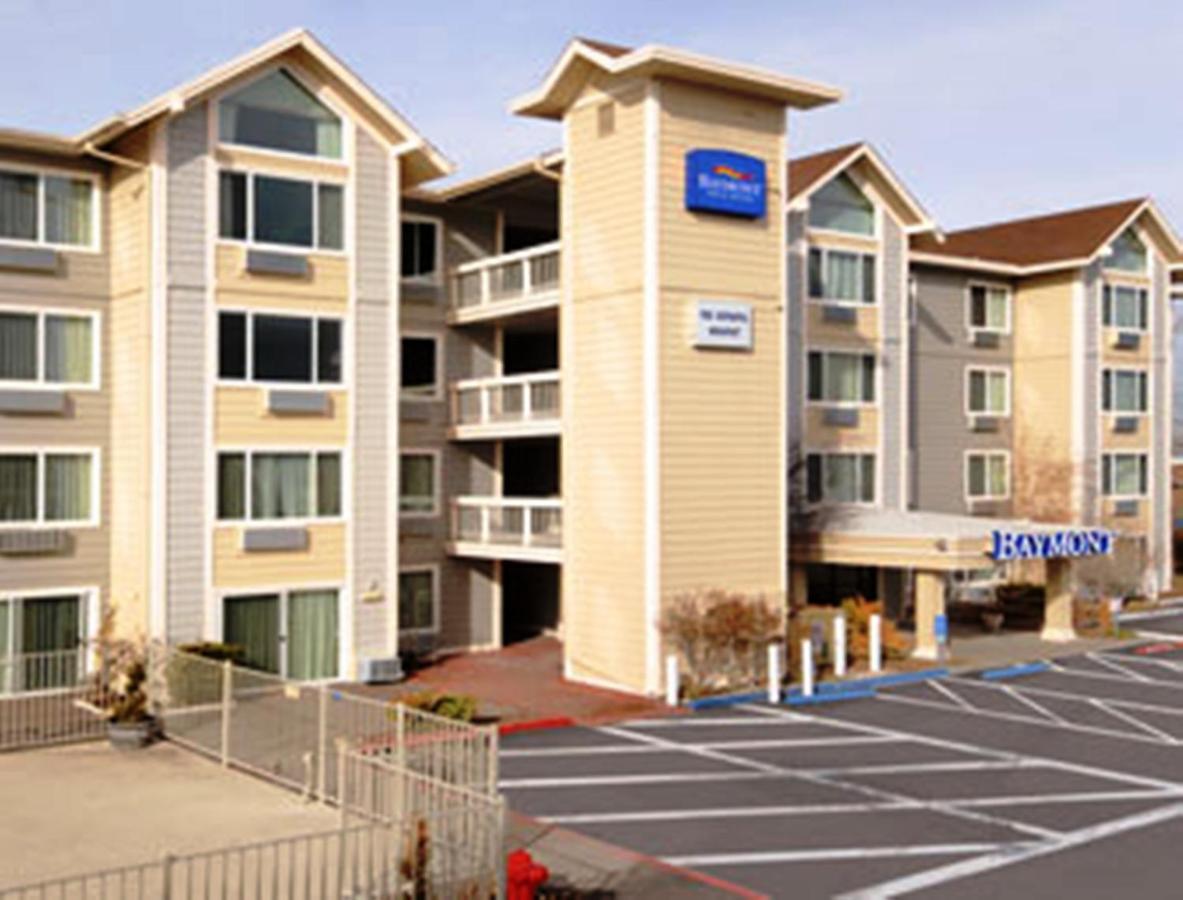 Hotel Baymont By Wyndham Reno Habitación foto